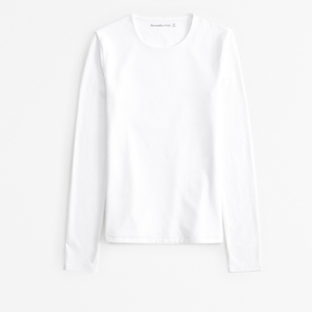 Abercrombie & Fitch White Long Sleeve Tuckable Baby Tee